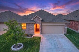 1204 Sequoia Ln in Princeton, TX - Building Photo