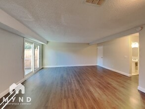 1970 Grande Cir in Fairfield, CA - Building Photo - Building Photo