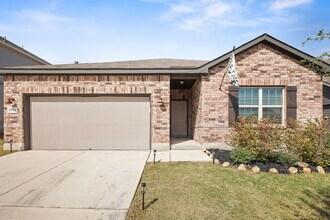 6911 Stout Wy in Converse, TX - Building Photo - Building Photo