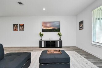 12231 City Rose Ct in Houston, TX - Building Photo - Building Photo