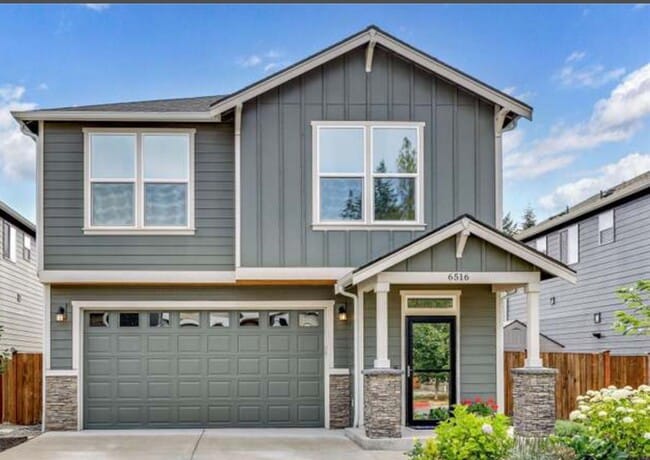 property at 6516 Stingray Pl NW