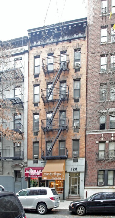 128 E 84th St in New York, NY - Foto de edificio