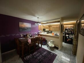 1011 Springdale Cir in Palm Springs, FL - Building Photo - Building Photo