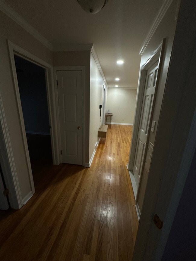 972 Cardwell St in Garden City, MI - Building Photo - Building Photo