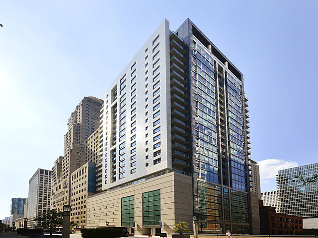 property at 160 E Illinois St
