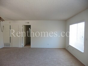 11021 Via Asti in San Diego, CA - Building Photo - Building Photo