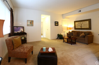 HOC at Battery Lane in Bethesda, MD - Building Photo - Interior Photo