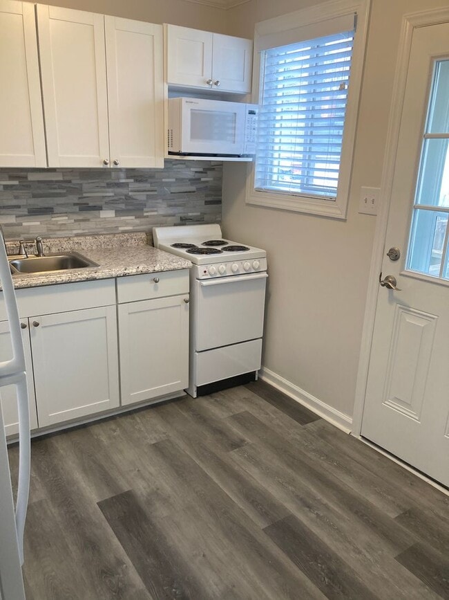 property at 520 N Tremont Dr