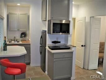 7102 Scarborough Peak Dr in Los Angeles, CA - Building Photo - Building Photo