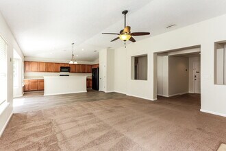 11390 Emma Oaks Ln in Jacksonville, FL - Building Photo - Building Photo