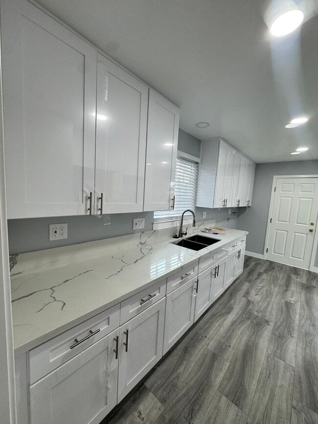 11645 Goldendale Dr in La Mirada, CA - Building Photo - Building Photo