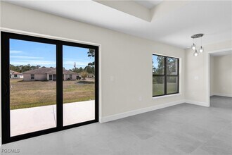 2502 35th St SW in Lehigh Acres, FL - Building Photo - Building Photo