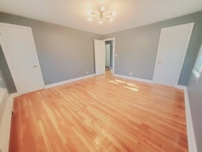 663 High Ridge Rd, Unit 2 in Stamford, CT - Building Photo - Building Photo