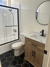 9338 National Blvd, Unit #4 in Los Angeles, CA - Building Photo - Building Photo