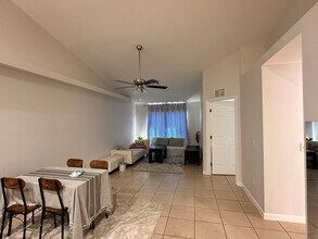 1246 SE 8th St in Cape Coral, FL - Building Photo - Building Photo