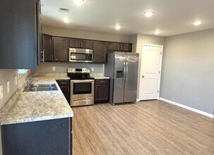 2601 Hailey Rose Way in Lexington, KY - Building Photo - Building Photo