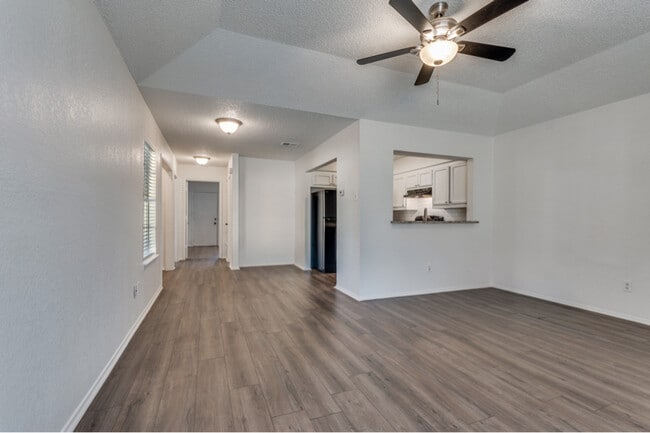 1803 Cousins Ct in Arlington, TX - Building Photo - Building Photo