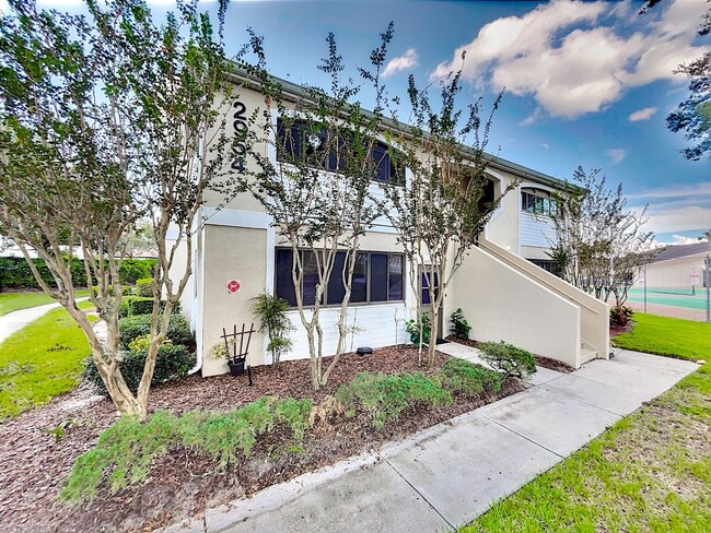 property at 2954 S Semoran Blvd