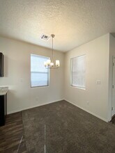 6383 Gannett Dr NE in Rio Rancho, NM - Building Photo - Building Photo