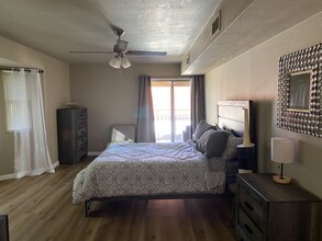 14838 N Greenhurst Ave in Fountain Hills, AZ - Foto de edificio - Building Photo