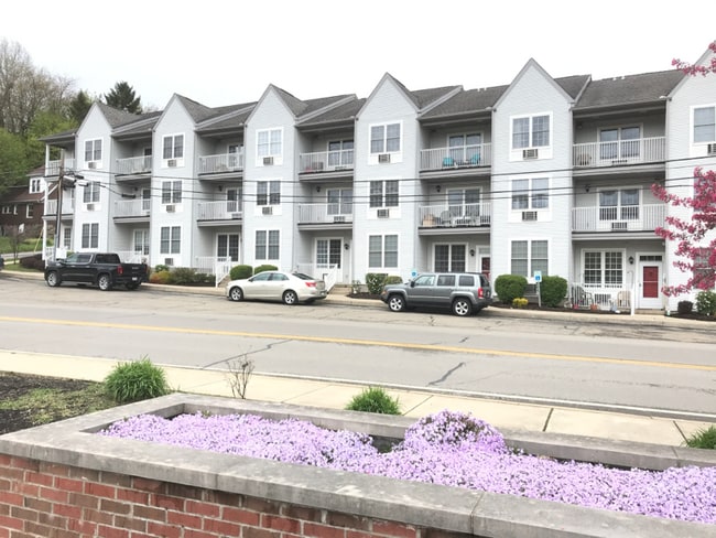 101 Spring St in Oil City, PA - Building Photo - Building Photo