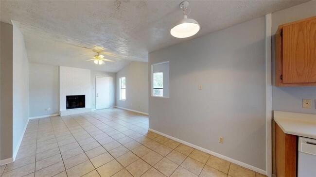 608 Navarro Dr in College Station, TX - Building Photo - Building Photo