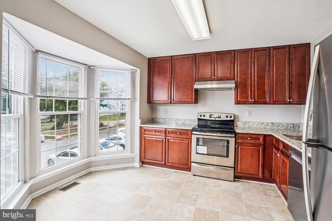 13994 Gunners Pl in Centreville, VA - Building Photo - Building Photo