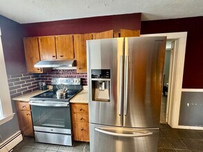 23 Foster St-Unit -1 in Salem, MA - Building Photo - Building Photo