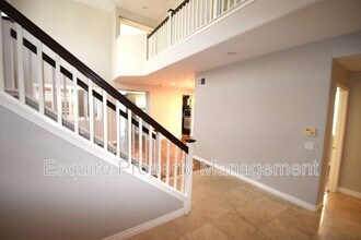 2881 Silk Oak Ave in Thousand Oaks, CA - Building Photo - Building Photo