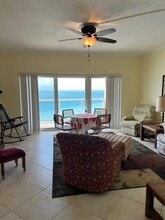 880 Mandalay Ave, Unit S713 in Clearwater, FL - Building Photo - Building Photo