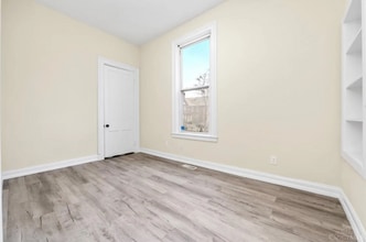 550 Hale Ave, Unit A in Cincinnati, OH - Foto de edificio - Building Photo