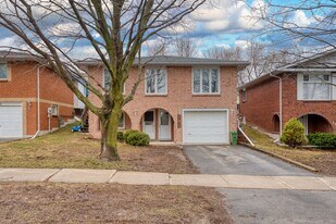 151 Dauphin Ave in Kingston, ON - Building Photo