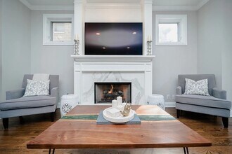 4543 Malden St in Chicago, IL - Building Photo - Building Photo
