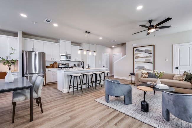 Townhomes at Sam Rayburn in Melissa, TX - Foto de edificio - Building Photo