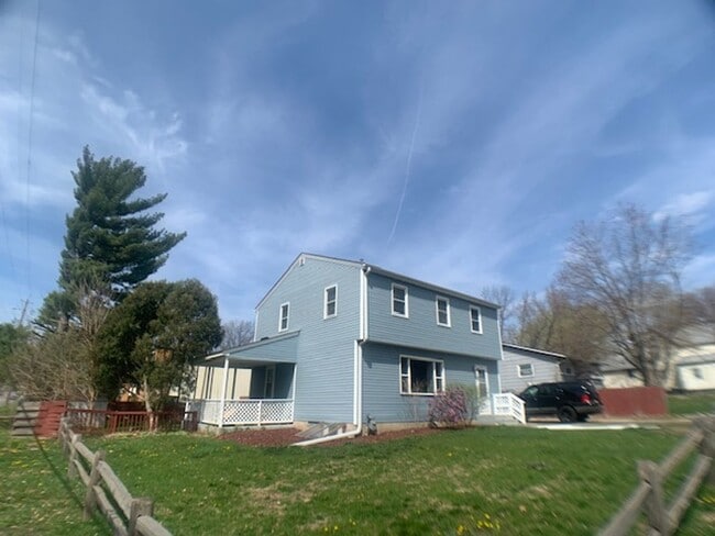 property at 1565 Albemarle St