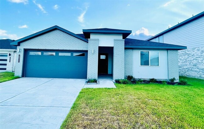 property at 28935 Yachting Pt Ct