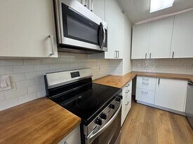 903 Fieldwood Dr in Austin, TX - Building Photo