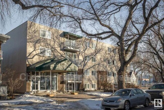 property at 10615-10110 110 St NW