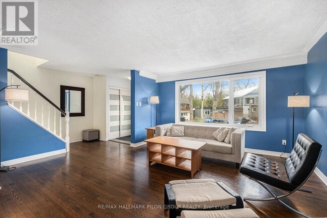 54 Scrivens St in Ottawa, ON - Building Photo - Building Photo
