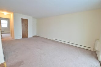 51 Leroy Pl in Newburgh, NY - Building Photo - Building Photo