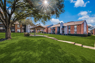 Falltree Apartments in Mesquite, TX - Building Photo - Building Photo