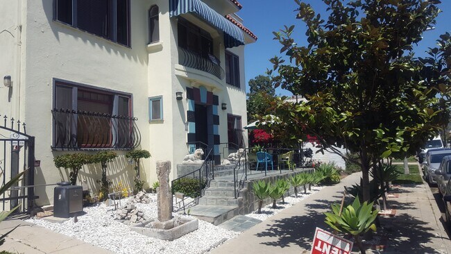623 N Spaulding Ave in Los Angeles, CA - Building Photo - Building Photo