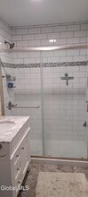 11 Jules Dr in Albany, NY - Building Photo - Building Photo