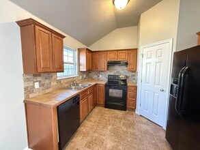 12700 Nittany Dr in Oklahoma City, OK - Building Photo - Building Photo