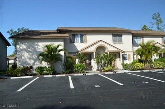 26560 Southern Pines Dr in Bonita Springs, FL - Building Photo - Building Photo