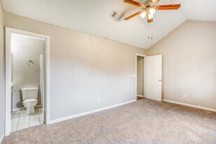 12214 Flaxen Dr in Houston, TX - Building Photo