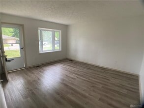 341 Halifax Dr in Vandalia, OH - Building Photo - Building Photo