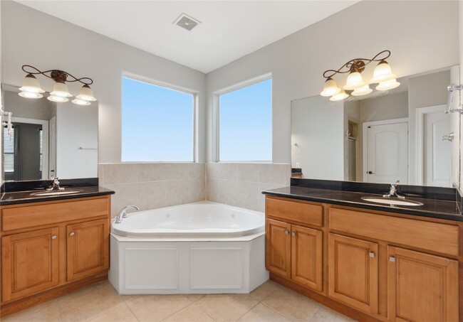 property at 408 Eichwurzel Ln