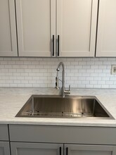 56 2nd Ave in Lowell, MA - Building Photo - Building Photo