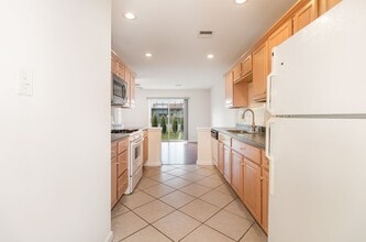 17 Parker Spring Ave in Carlisle, PA - Building Photo - Building Photo